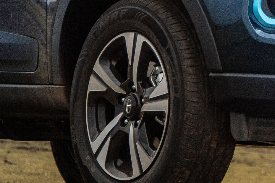 KFS Multi Brand Car Dealer