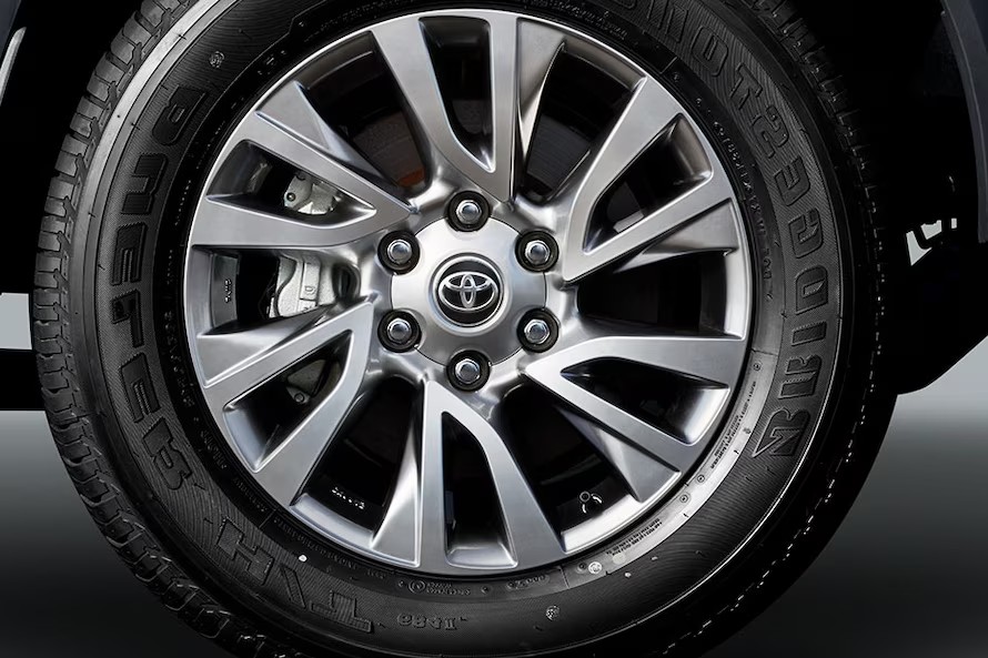 KFS Multi Brand Car Dealer