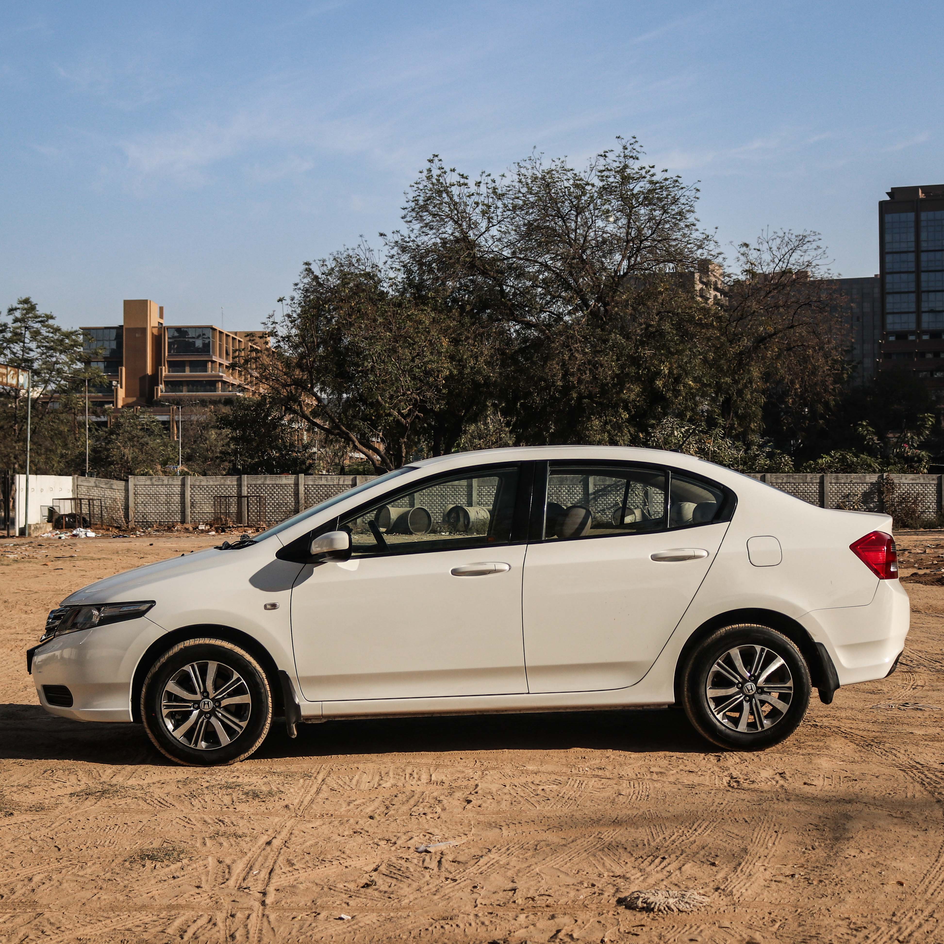 KFS Multi Brand Car Dealer