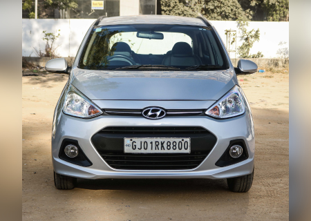 Hyundai Grand i10(Sportz 1.2)