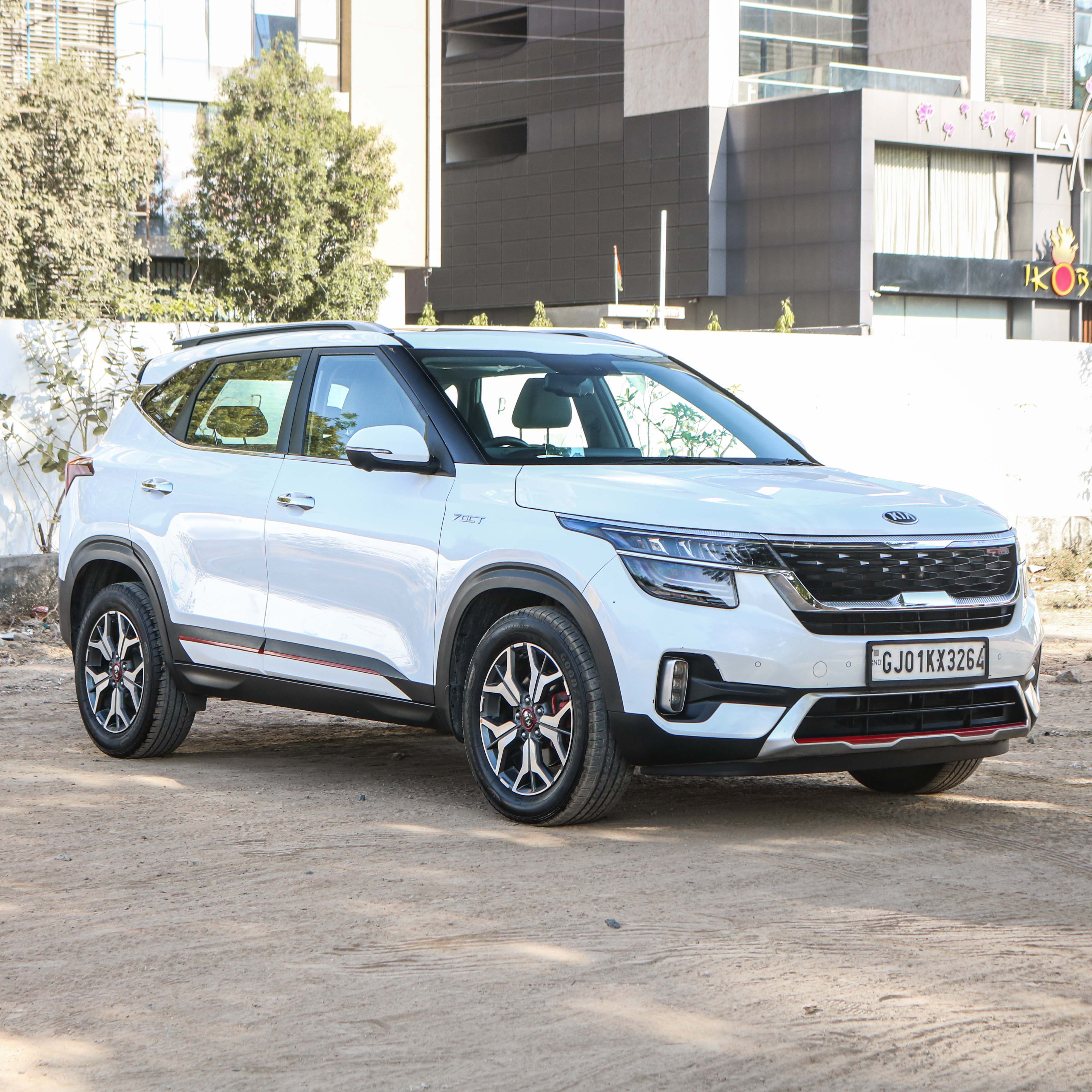 KFS Multi Brand Car Dealer